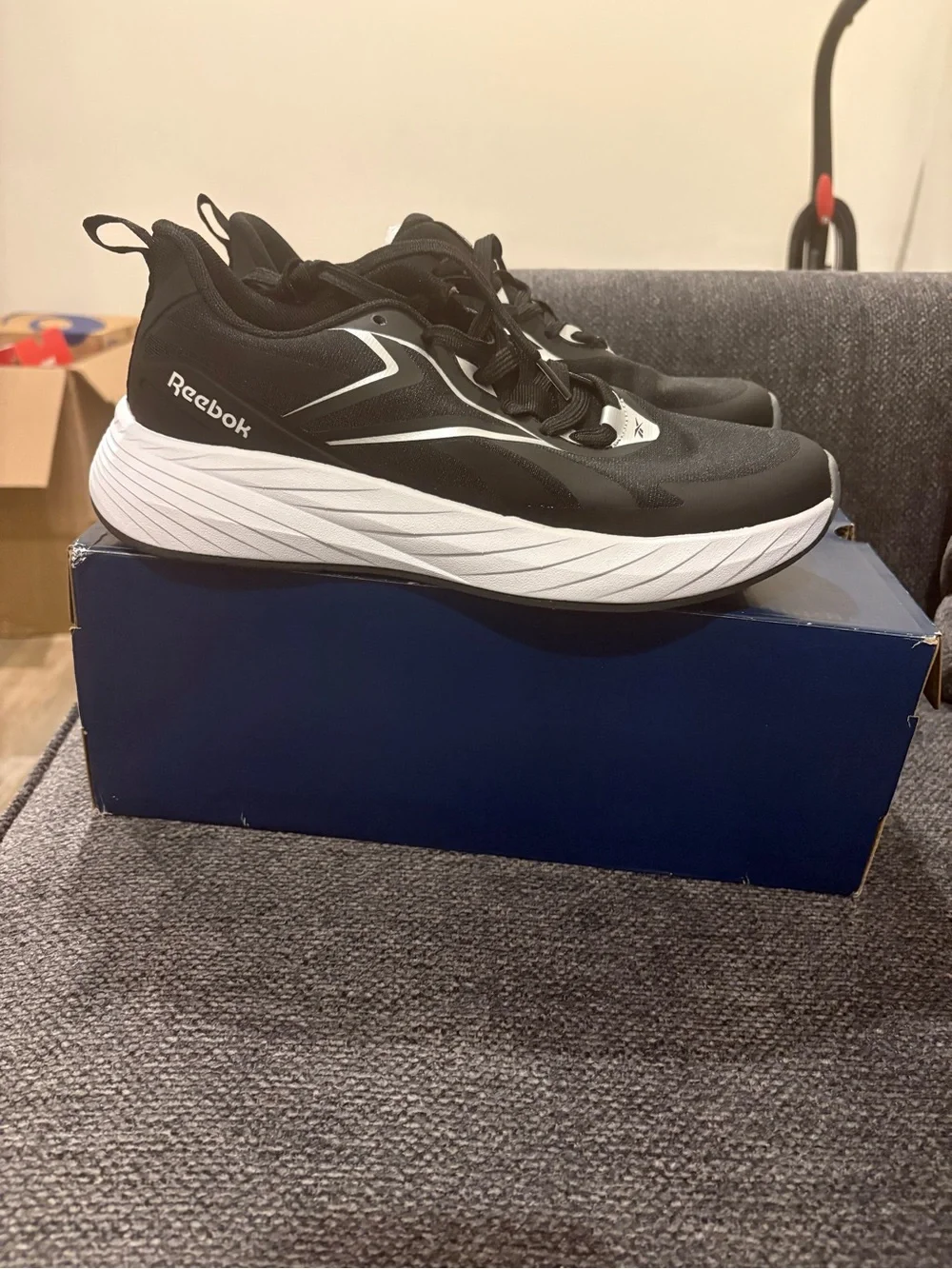 Reebok women  size 10 Black and White Running Sneakers